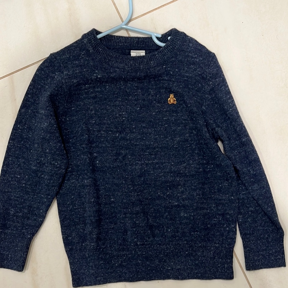 Gap blue sweater